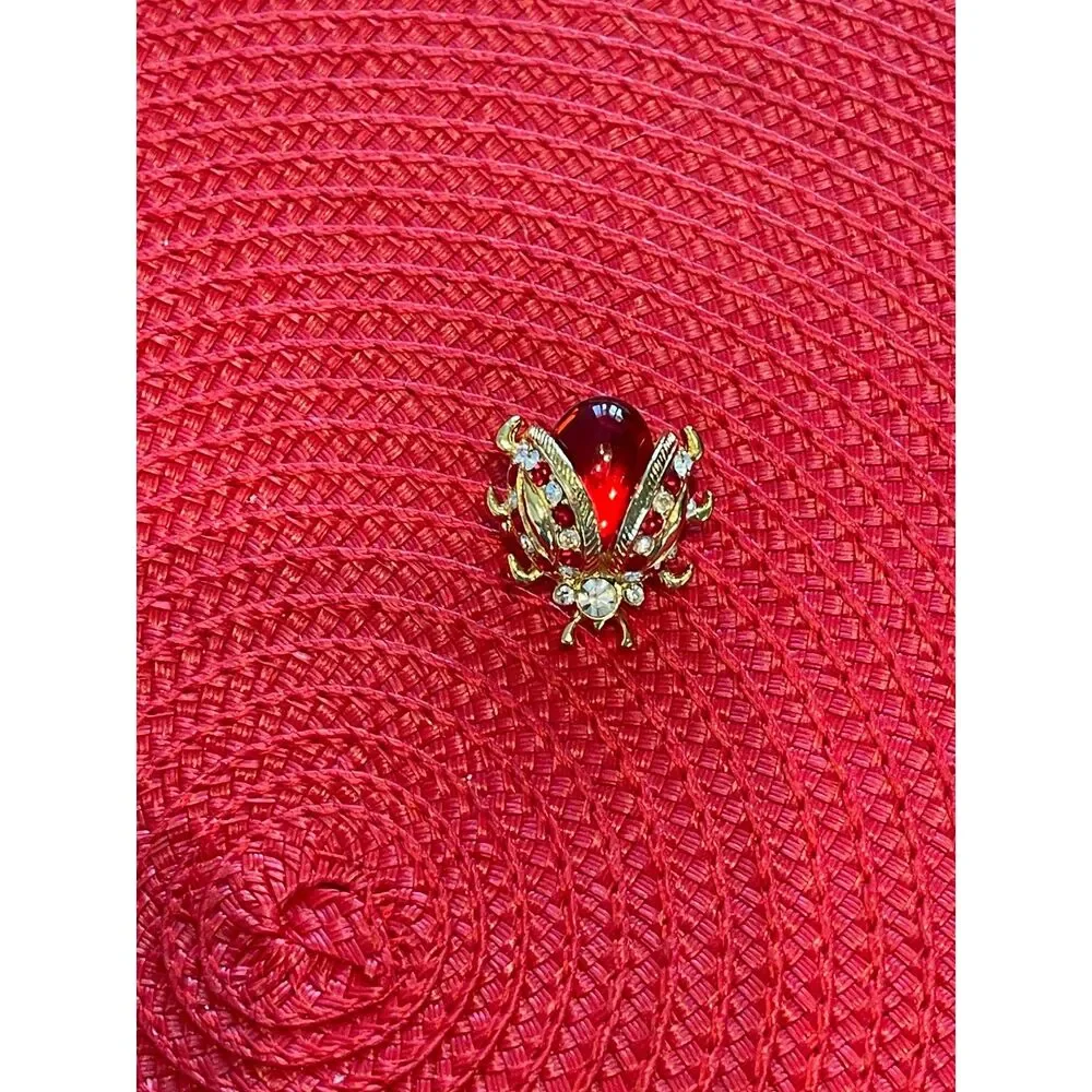 Vintage Rhinestone Ladybug Pin Brooch Goldtone 1